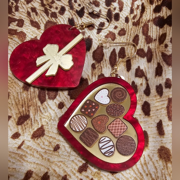 Unbranded Jewelry - Box of Chocolates Giftbox Earrings New